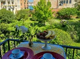 Angela di Venezia House