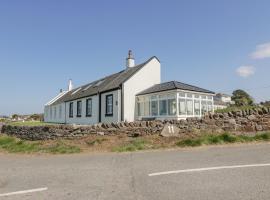 Ailsa Shores, holiday home in Turnberry