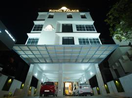 Hotel Royal Palace, h&ocirc;tel avec parking &agrave; Guwahati