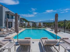 Luxurious Villa Micha - With 150m Pool, villa en Roumelí