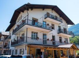 La Maison – hotel w mieście Aymavilles