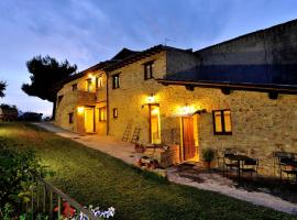 Tulipano - Agriturismo Fogliani, hotell med parkeringsplass i Giano dellʼUmbria