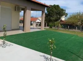 2-Bedroom Luxury Family Home