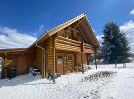 Viesnīca Blockhaus Rennsteig pilsētā Neihauza pie Rennvegas, netālu no apskates objekta Apelsberg Ski Lift