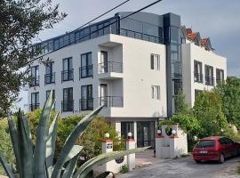 NORTH WIND HOTELS - Karaburun, Hotel mit Parkplatz in Karaburun