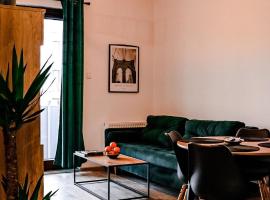 Lavender Hill Apartment, hotel cerca de Fashion House Outlet Centre, Gdansk