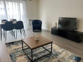 Modern 1 bedroom flat high street, great location, хотел в Хемел Хемпстед