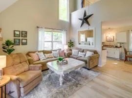 Peaceful Ellijay Home with Deck - Hike and Fish!