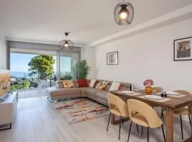 Modern new apartment in the heart of Mijas pueblo