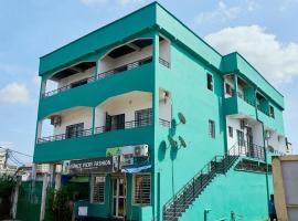 L'IMMEUBLE QUEEN M.N.M, feriebolig i Douala