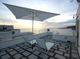 La terrazza sul mare, hotel in Santa Maria al Bagno