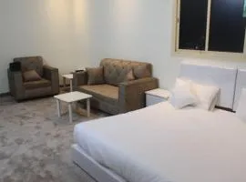 شقق وغرف خاصة للعائلات فقط
