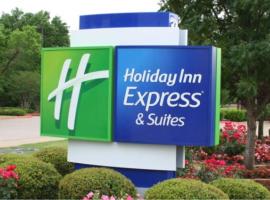 Holiday Inn Express and Suites - Nokomis - Sarasota South, מלון בנוקומיס