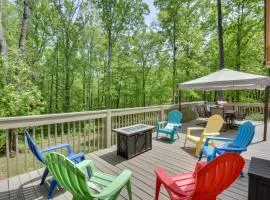 The Lake Place Cabin with Golf Cart and Free Kayaks!