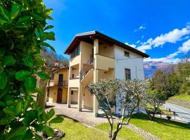 Casa Martina - A quiet home by the lake, pet-friendly hotel in Colico