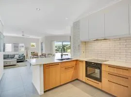 5 3 Piper St Peregian Beach