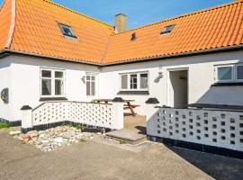 17 person holiday home in Harboøre-By Traum, hotel v destinaci Harboør