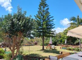 Viewpoint - Lovely Nature View, family hotel in Machico