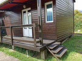 Chalet scandinave, cabin in La Plaine des Palmistes