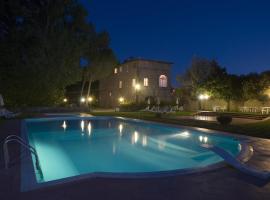 Borgo San Lorenzo a Linari: San Rocco a Pilli'de bir otel