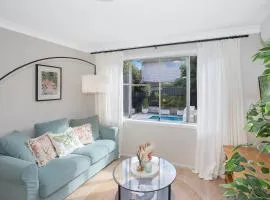 The Forest Nest - private garden studio