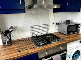 Cosy Home near to HS2, Airport, Solihull, NEC, M42, hotel di Sheldon