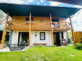 Hacjenda - domek całoroczny、クラスノブルトのホテル