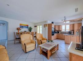 Villa Ladine by Interhome、ル・バルカレスのホテル