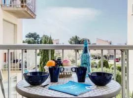 Apartment Les Villageoises-3 by Interhome