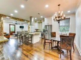 Chic Louisiana Retreat - Balcony and River Views!