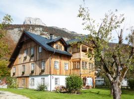 Luxuriöses Bauernhaus in Seenähe, chalet de montaña en Altaussee