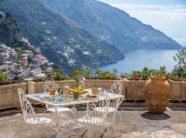 Rosa House - Breathtaking View of the Amalfi Coast, hotel a Positano