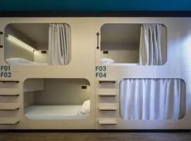 Bulezen Urban Hostel、ポンテベドラのホステル