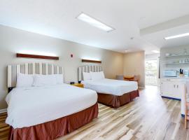 Baneberry Inn 12, hotel v destinaci White Pine