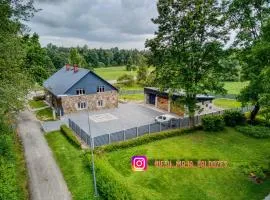 Viesu māja Vālodzes