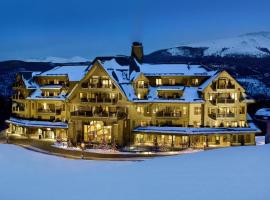 Crystal Peak Lodge By Vail Resorts, hotel near Colorado Super Chair, Breckenridge