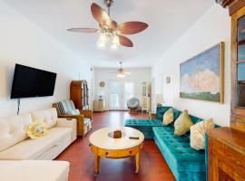 Abaco House, cottage in Gulf Shores