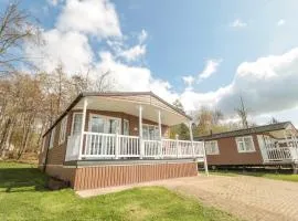 Betty's Lodge