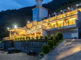 Bhotekoshi Heli Resort