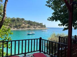 Aliki Stone House, hotel sa parkingom u gradu Aliki