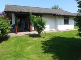 J10 Eingefriedetes Ferienhaus in Eckwarderhörne
