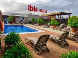 Ibis Granada