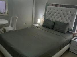 Bm-6 room near the sea with air conditioning and WIFI, Hotel in Cartagena