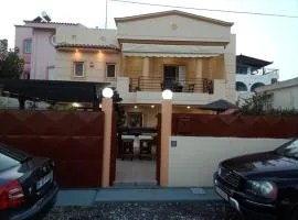 VILLA AVATOS 1 - Near to the port of Rafina and the airport of Athens