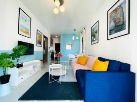 Sea&CityView 2-bedroom Fully Furnished Apartment Forest City #freeWIFI, khách sạn có chỗ đậu xe ở Gelang Patah