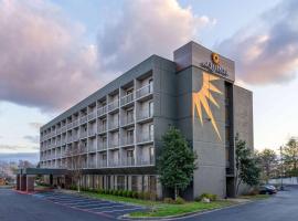 La Quinta Inn & Suites by Wyndham Kingsport TriCities Airport, hotelli kohteessa Kingsport