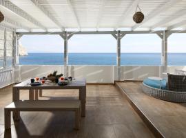 Soultouch Beachfront Villa, vila u gradu Perisa