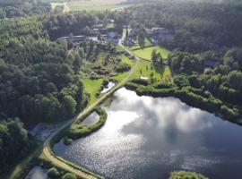 Sju Sjöar, hotell i Hyltenäs