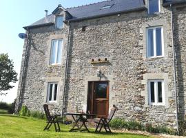 Nice cottage in Sainte-Marguerite-d'Elle with garden、Sainte-Marguerite-dʼElleの格安ホテル