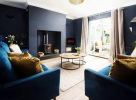 Beautiful 5 Bedroom House - Alnwick: Alnwick şehrinde bir tatil evi